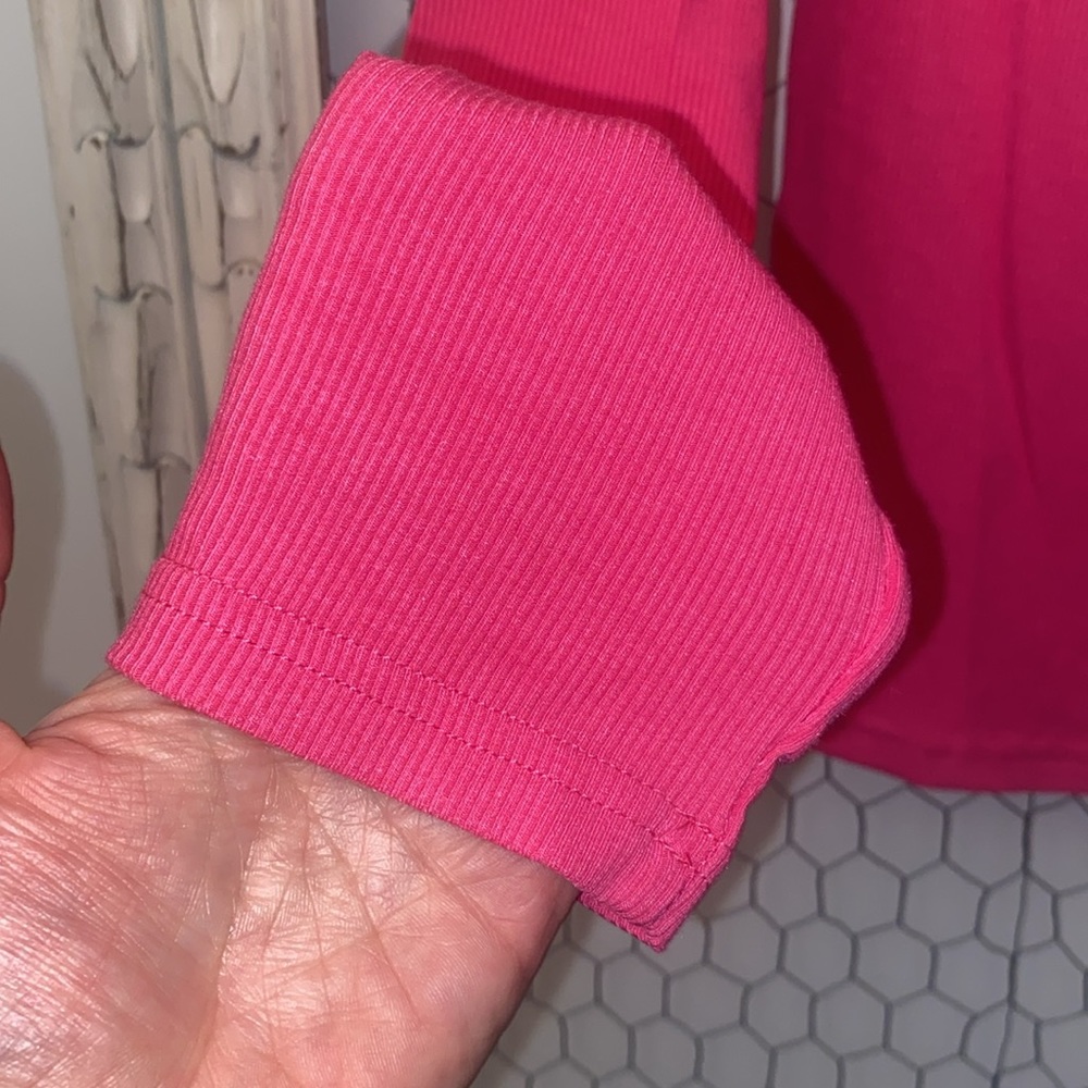 NWT Avanova Long Sleeve Ribbed Tee - Picture 2 of 7